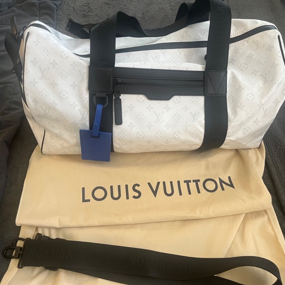 Louis Vuitton Sports Keepall Ski Edition - Picture 3 of 5